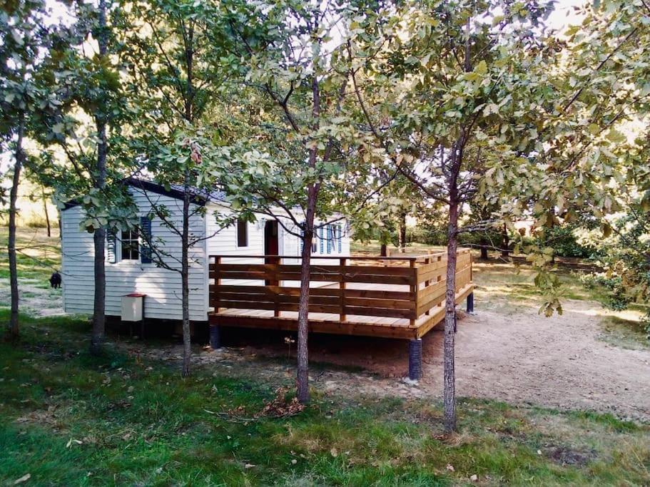 Gîte au coeur de la forêt - LES HAUTS D'ELEISA Meilhan-sur-Garonne Exterior foto